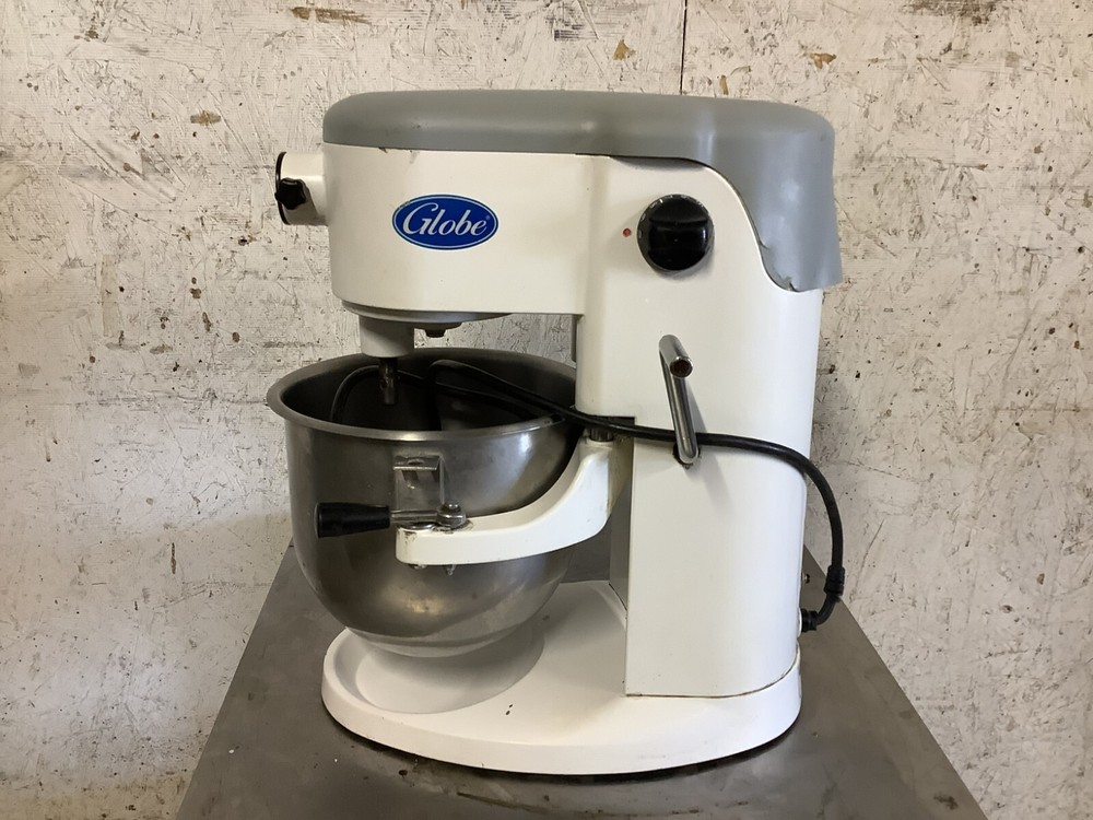 Mixer 5qt Globe SP5 with bowl 110v Tested