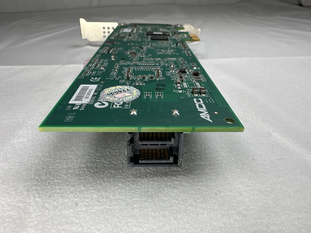 AMCC 9650SE-2LP 2-Port SATA PCIe RAID Controller Full Height Bracket Installed