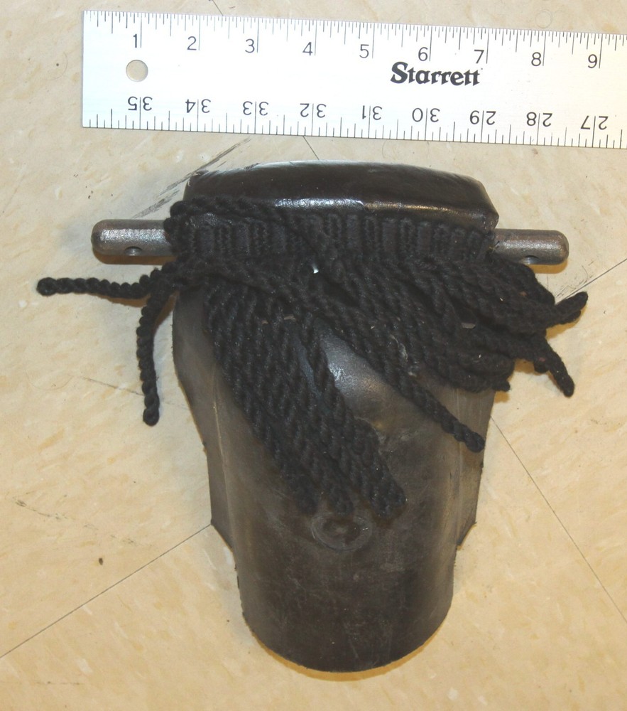 Pool table leather side pocket