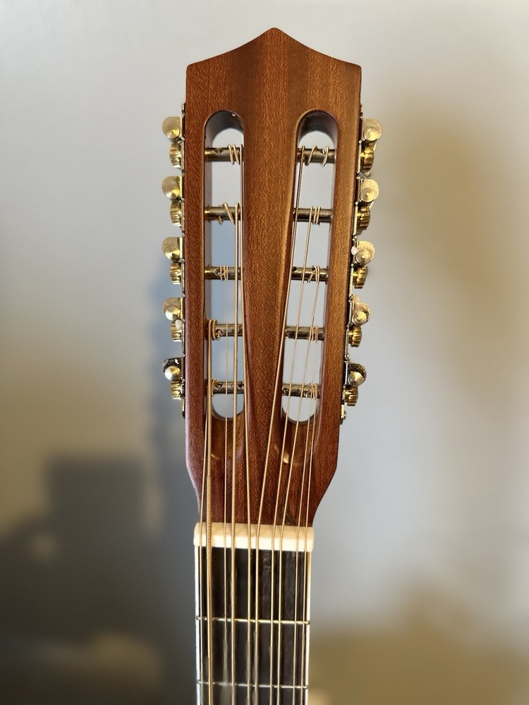 Oscar Schmidt Bajo Quinto Open Box Curly maple 10 String Guitar