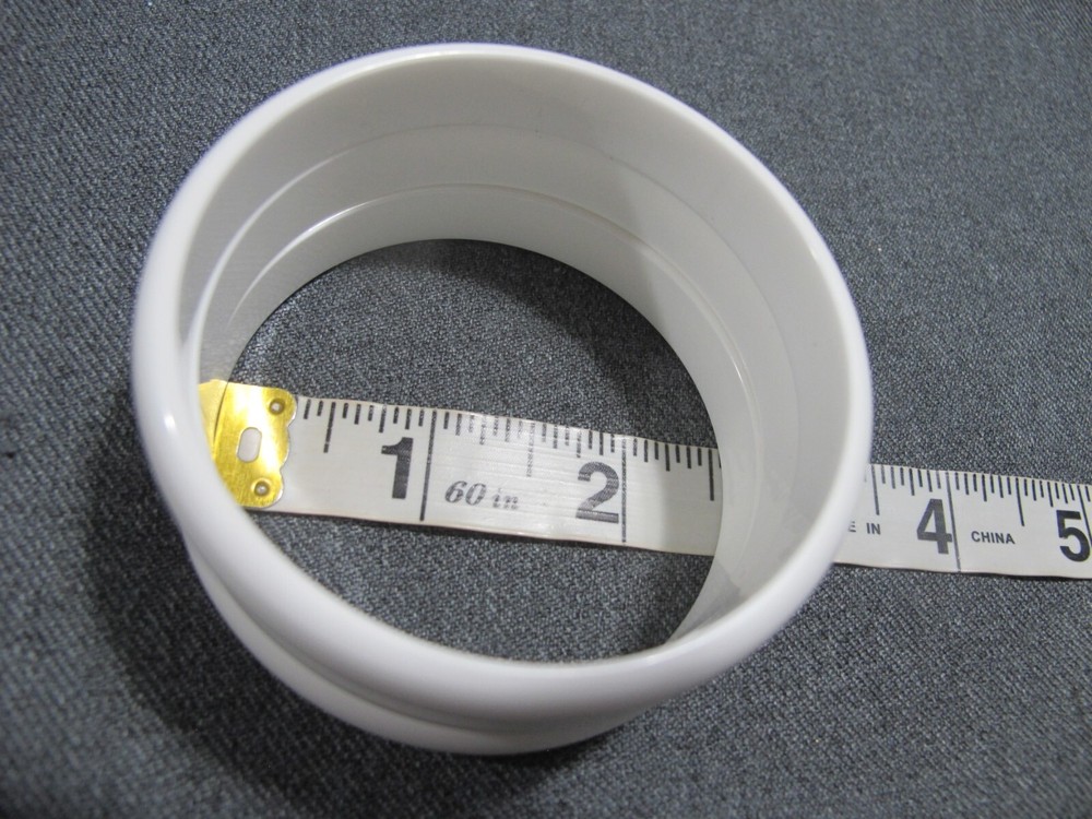 Vintage white plastic 3 bracelet bangles + elastic breaded collar necklace