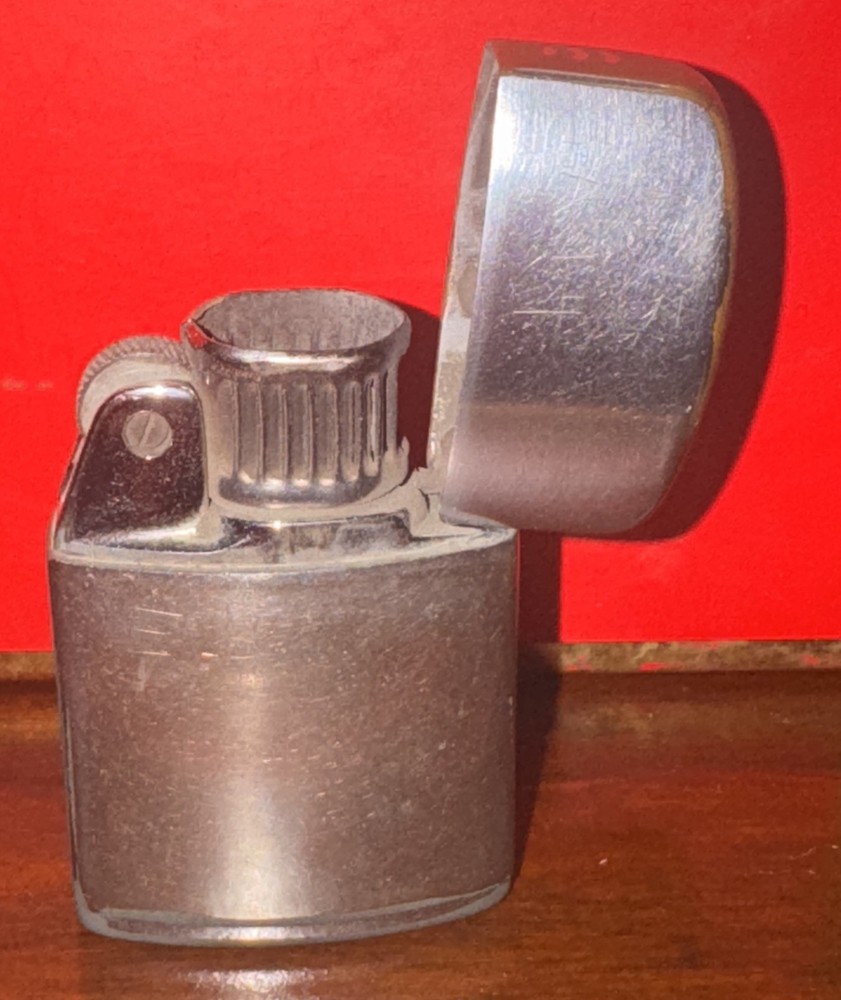 (2) Lighters Vintage RONSON WINDLITE Lighter, Sky-Lite