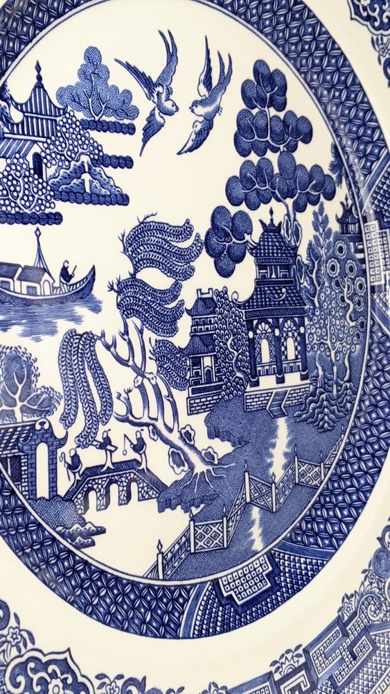 ONE Johnson Bros Blue Willow Dinner Plate 10.25” EXCELLENT
