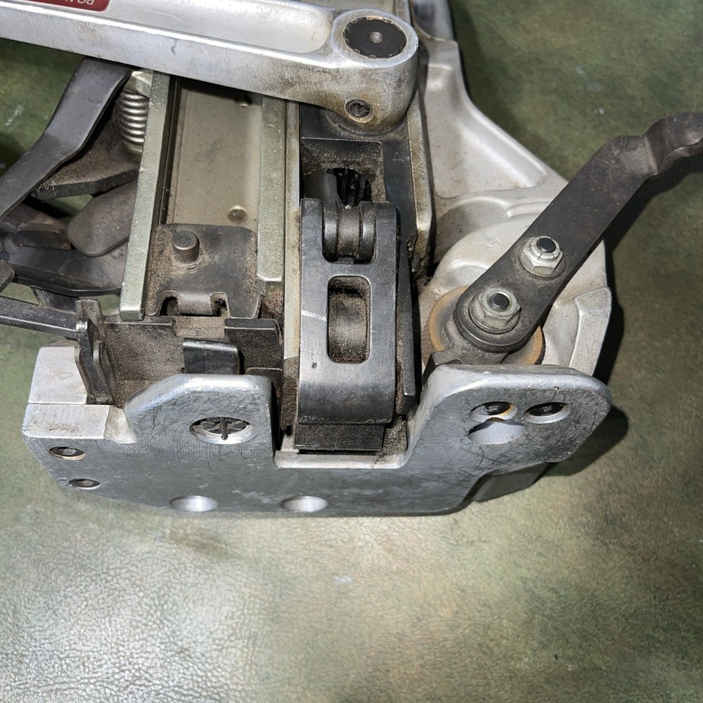 Signode ASD 502-4 1/2" Combination Steel Strapping Tool.