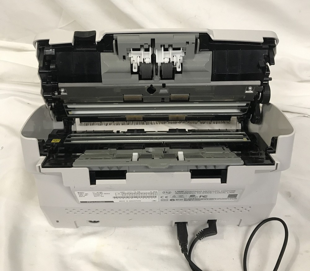 Fujitsu fi-6130z Scanner