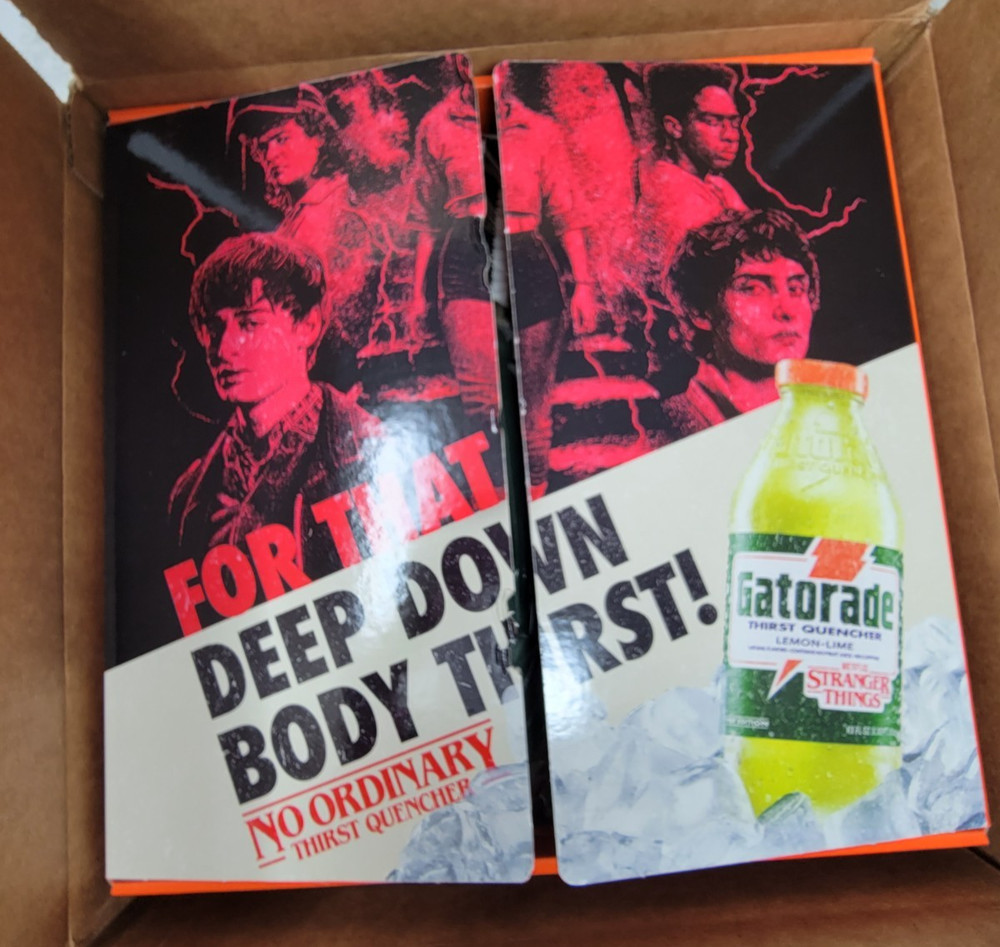 Gatorade x Stranger Things Upside Down Capsule Limited Edition Medium - Box Wear