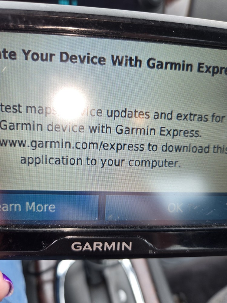2016 Garmin Maps 5-5 display