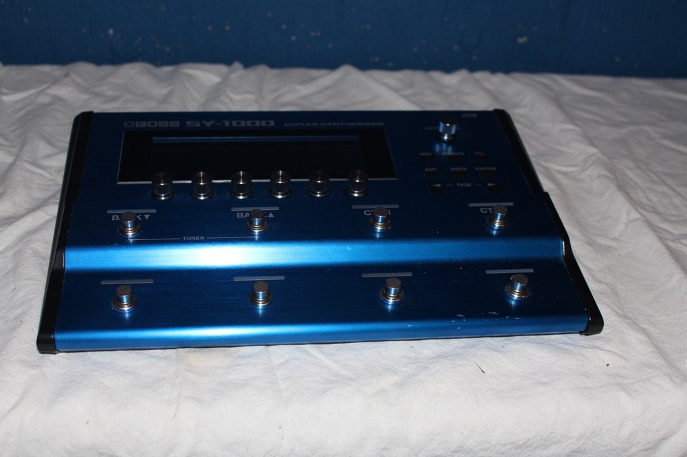 Boss SY-1000 Guitar Synth Excellent