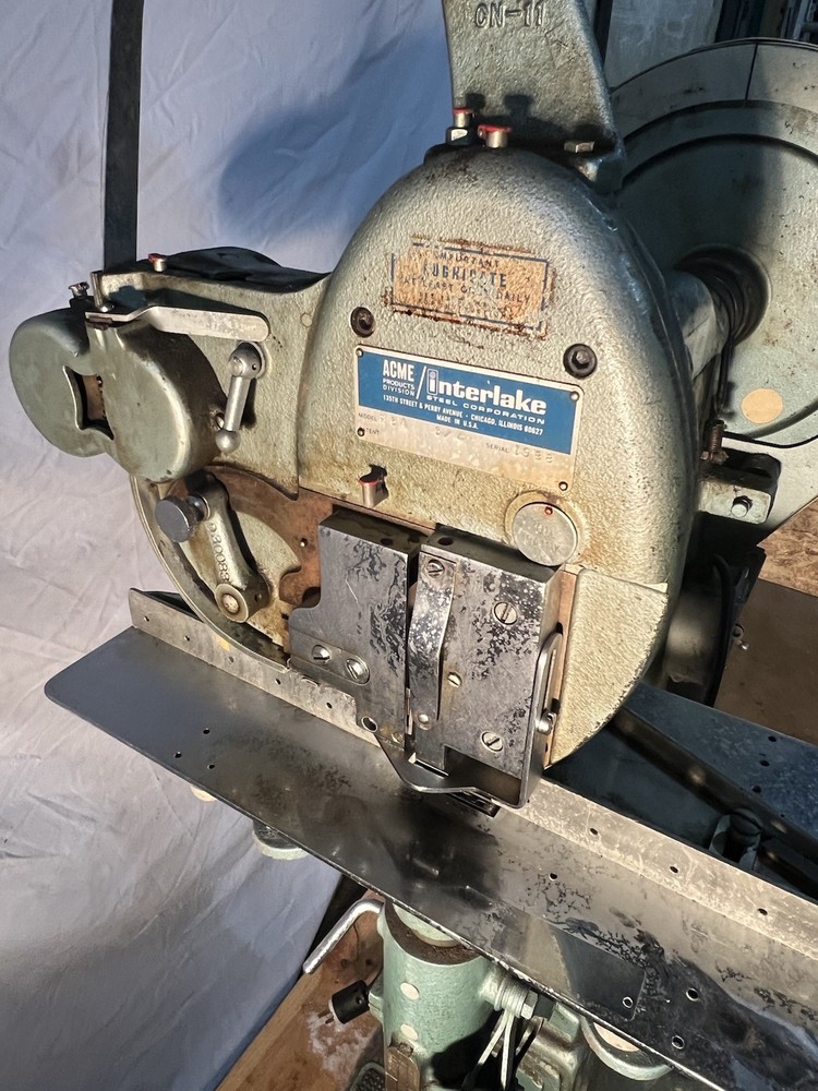 Acme Wire Sticher Model 3A