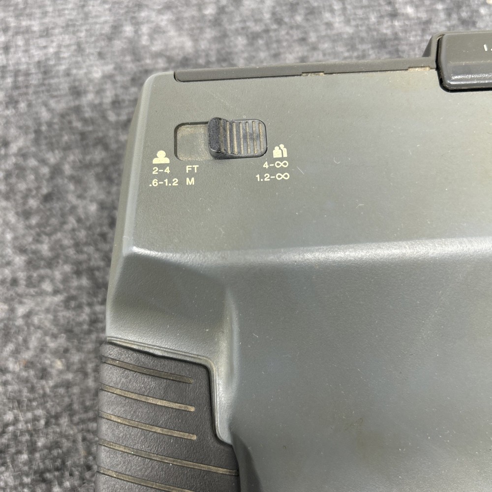 Polaroid Impulse AF Auto Focus System Camera Pop-Up Flash