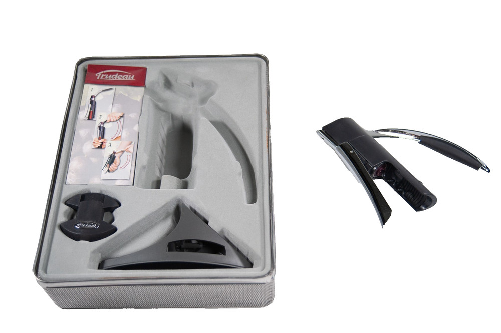 Trudeau Corkscrew comes in a nice tin box