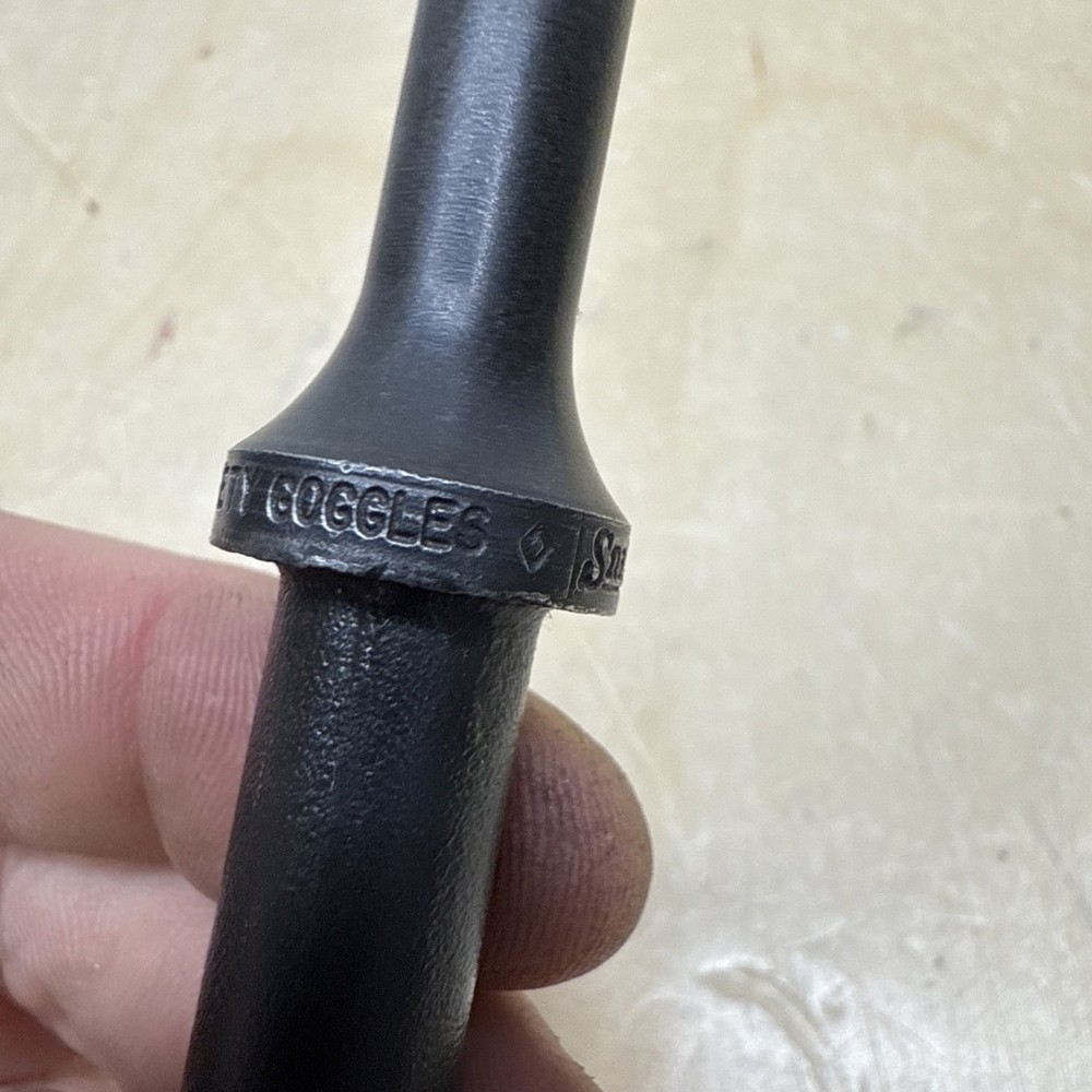 Snap On Air Hammer Double Bladed Panel Cutter PH57B Underlined Logo