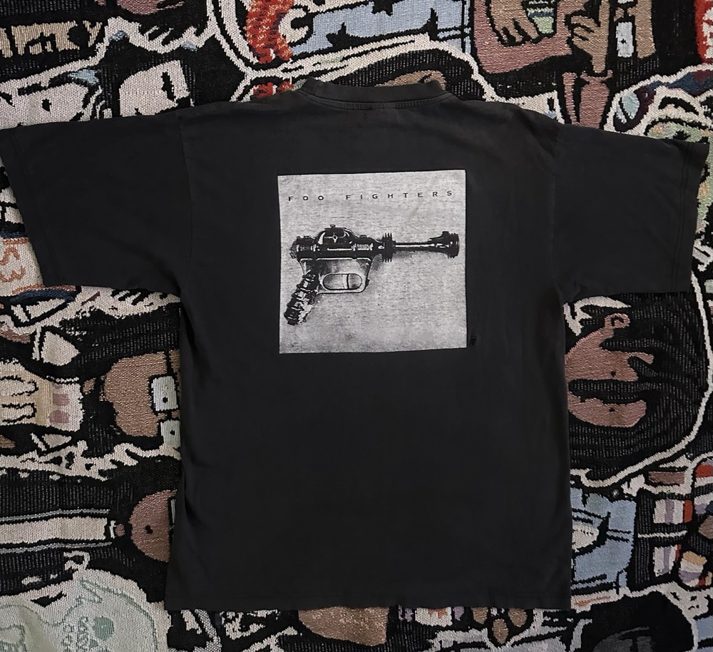 Vintage Foo Fighters Ray Gun Lot Tee 1995