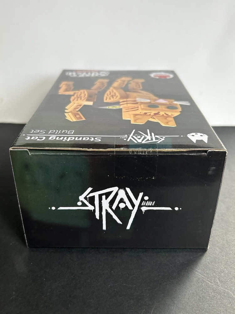 Standing Cat Snap Switch Construction