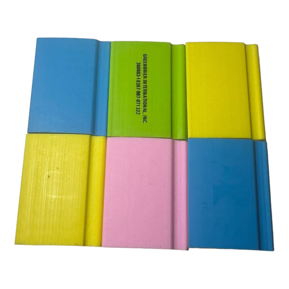 Dr. Seuss 6 Pack Mini Dr. Seuss Books Erasers