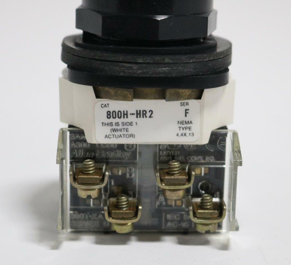Allen-Bradley 800H-HR2 2 Position Selector