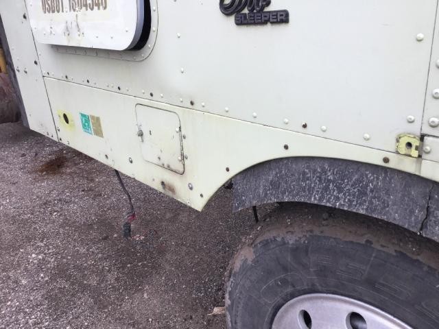 International 9800 FIBERGLASS Right/Passenger CAB Panel