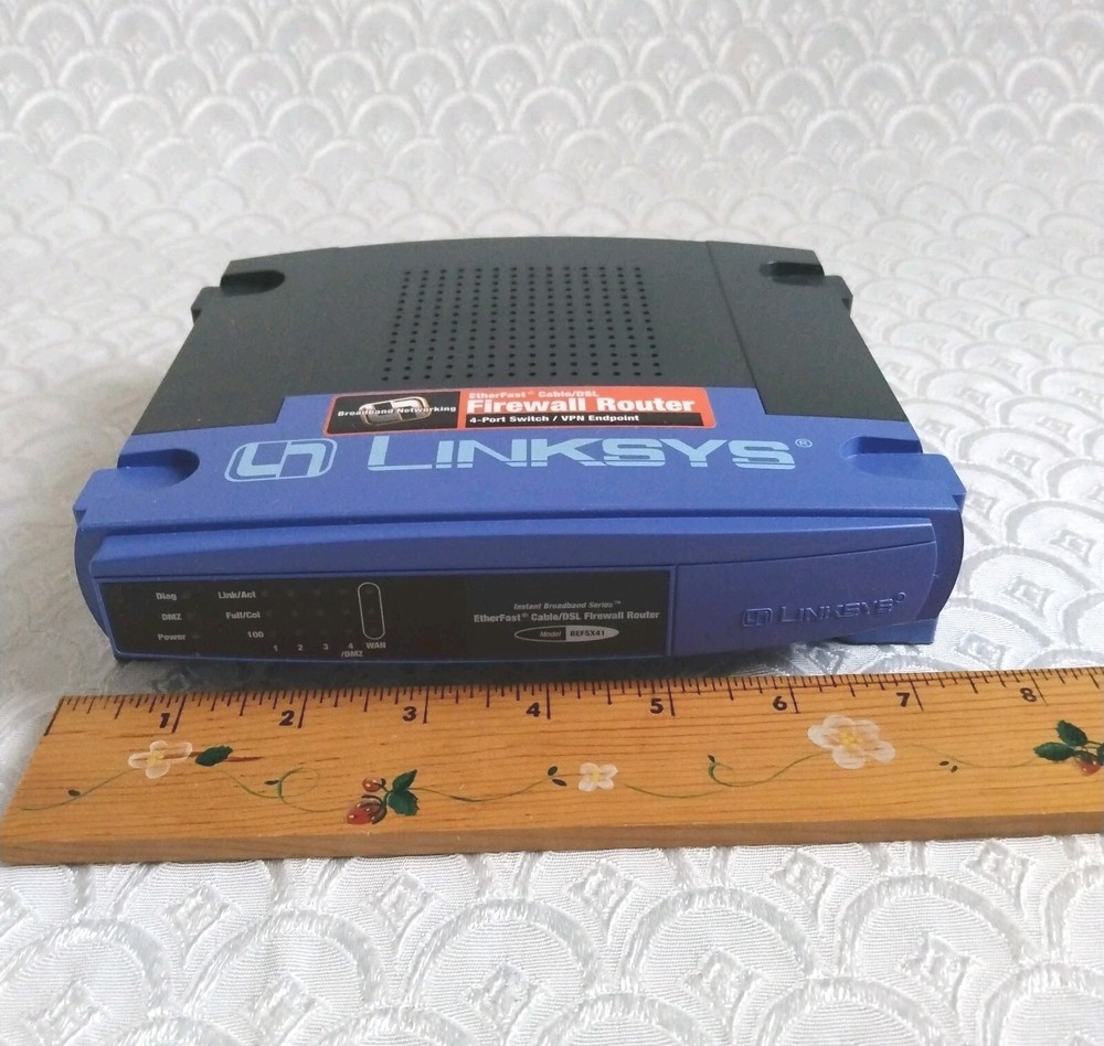 Linksys Instant Broadband Series EtherFast Cable / DSL Firewall Router UNUSED