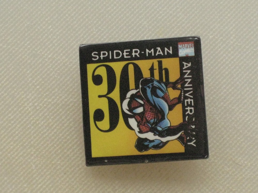 Pinback Button AMAZING SPIDER-MAN 30th ANNIVERSARY - 1 1/2"