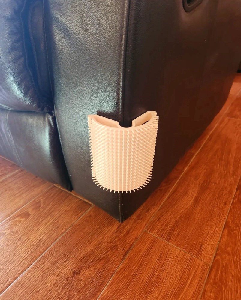 Self Groomer For Cats