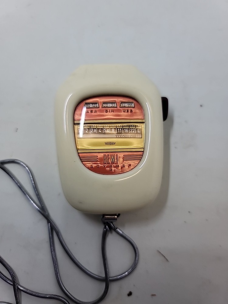 Vintage Bewi Automat Light Meter w/ Bertram Case