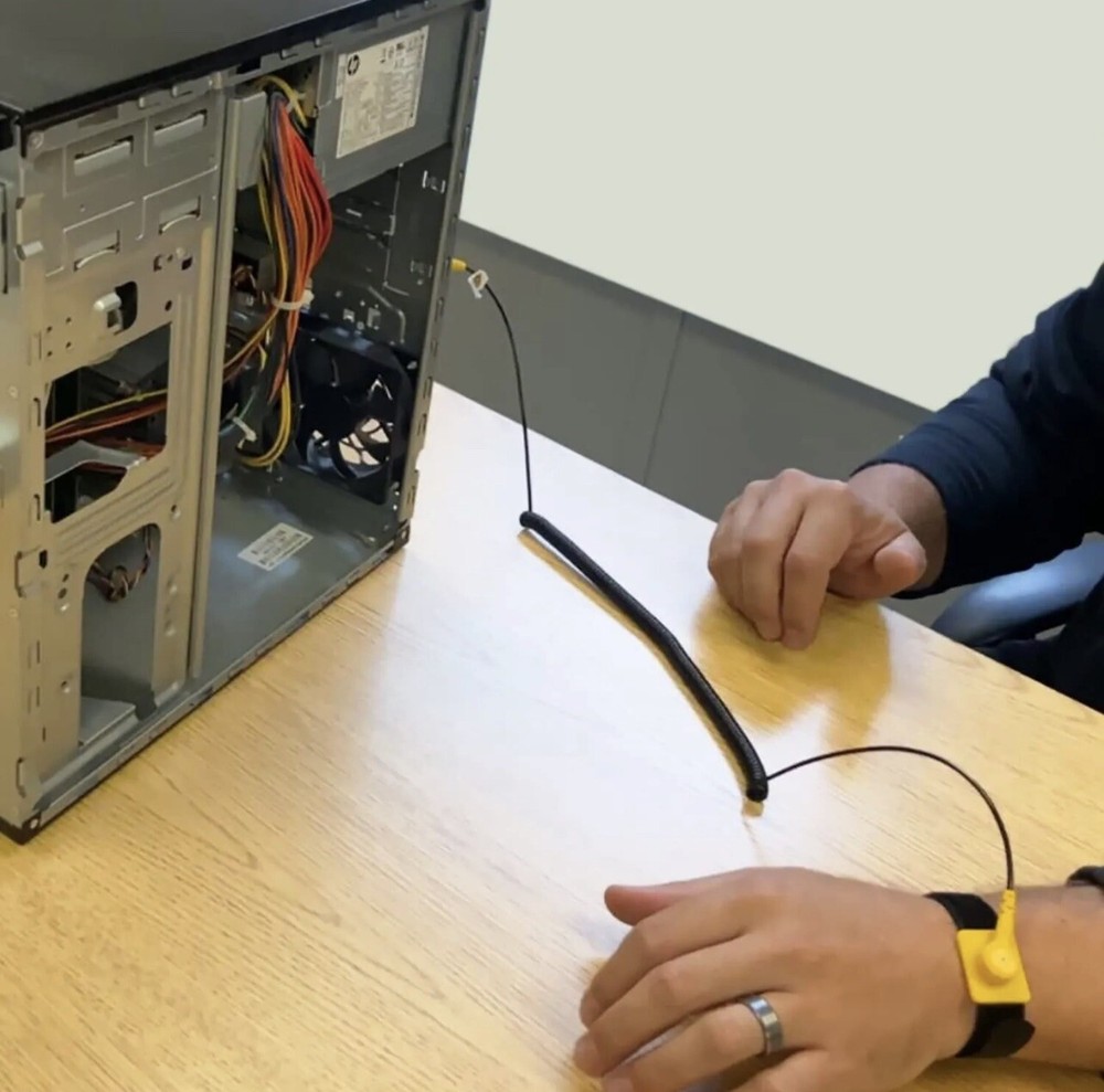 2 Pack Anti-Static Adjustable Grounding Wrist Strap Components Black,Yellow