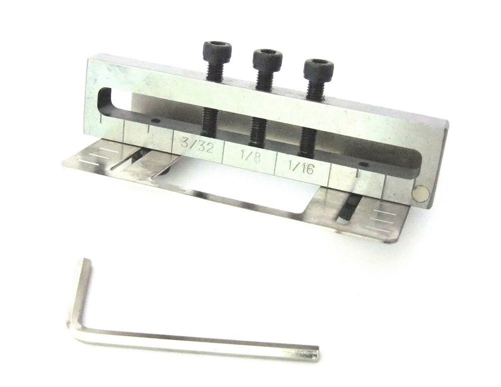 Metal Hole Punch 3 Different Size Holes For Riveting