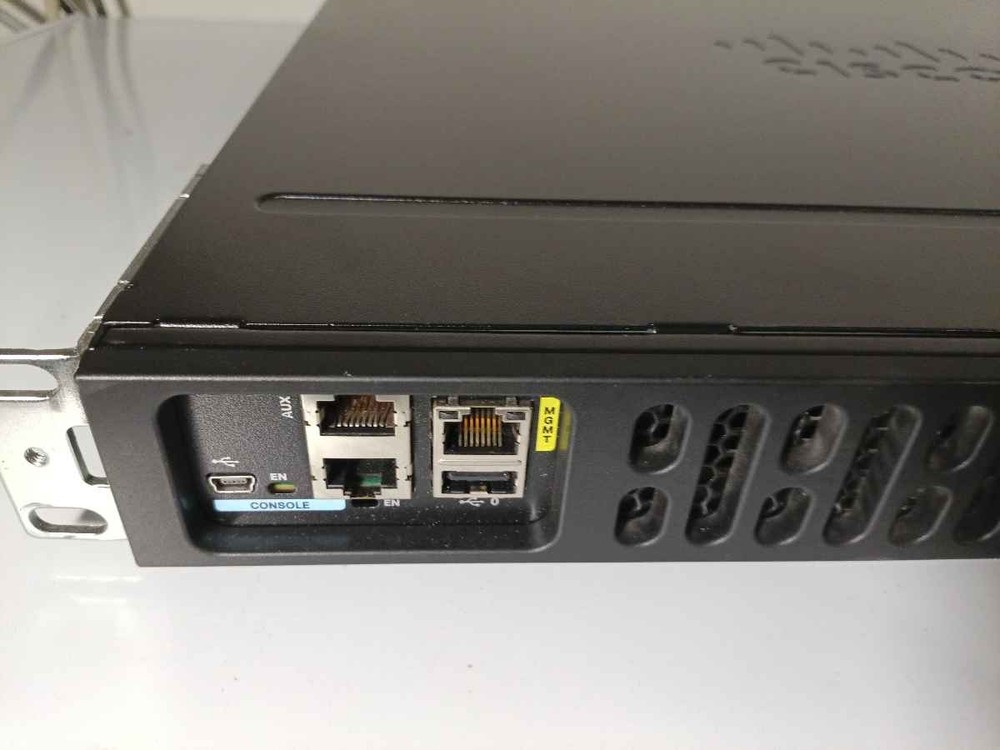 Cisco ISR4331/K9 4300 Series Router Rackmount