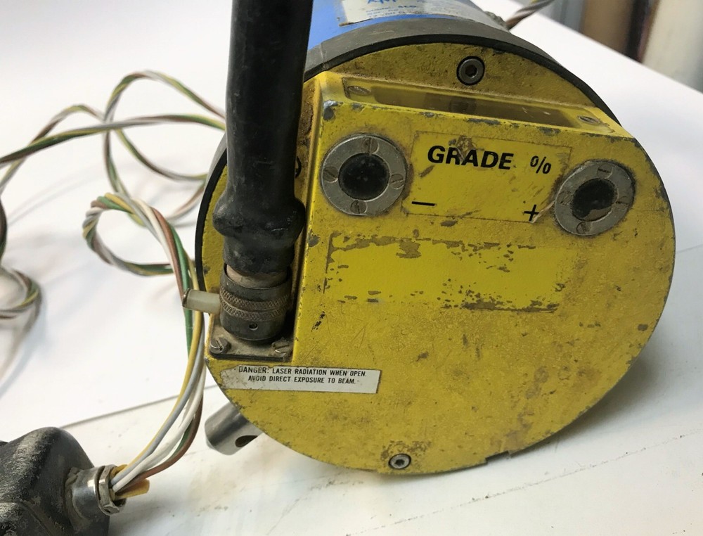 AMA SL87 COMBI PROFESSIONAL PIPE CONSTRUCTION LASER W/ TARGET