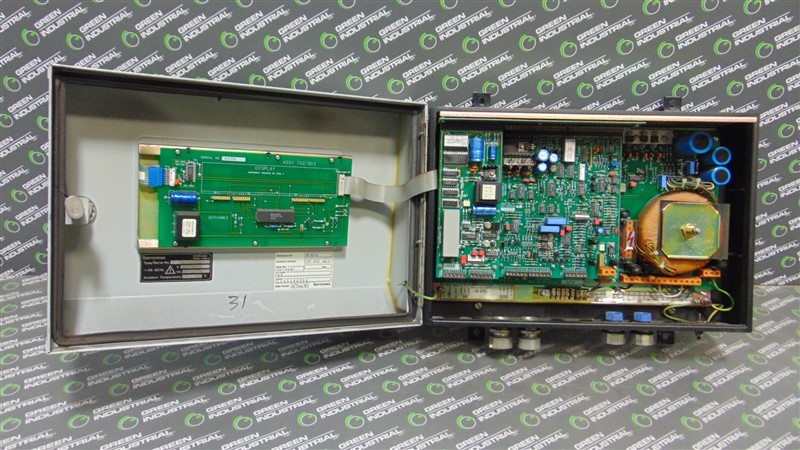 USED Servomex 700B13102103000 Series 700 Analyzer Control Unit