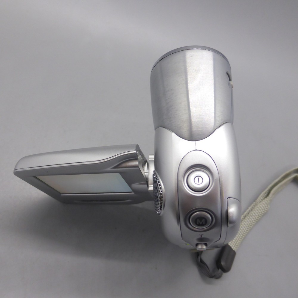 Vivitar DVR-310 3.0MP Compact Digital Video Recorder Silver Tested