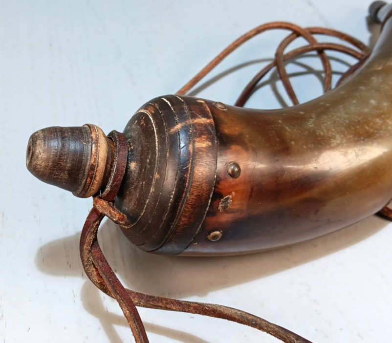 Vintage 1960's POWDER HORN Earl Cureton Kentucky Muzzleloader