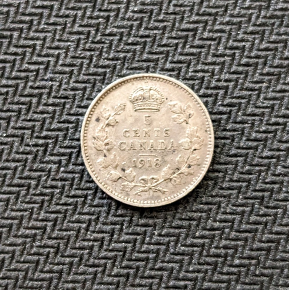 1918 Canada Silver 5 Cents Half Dime George V Nice Grade