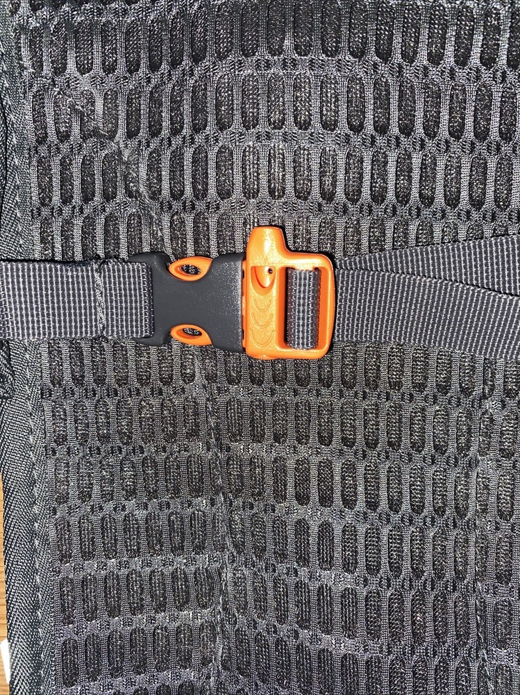 TETON SPORTS HYDRATION BLADDER PACK BACKPACK H20 (MISSING BLADDER )