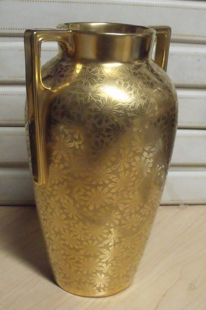 GORGEOUS EDGERTON CZECHOSLOVAKIA 8" DAISY PATTERN GILT VASE