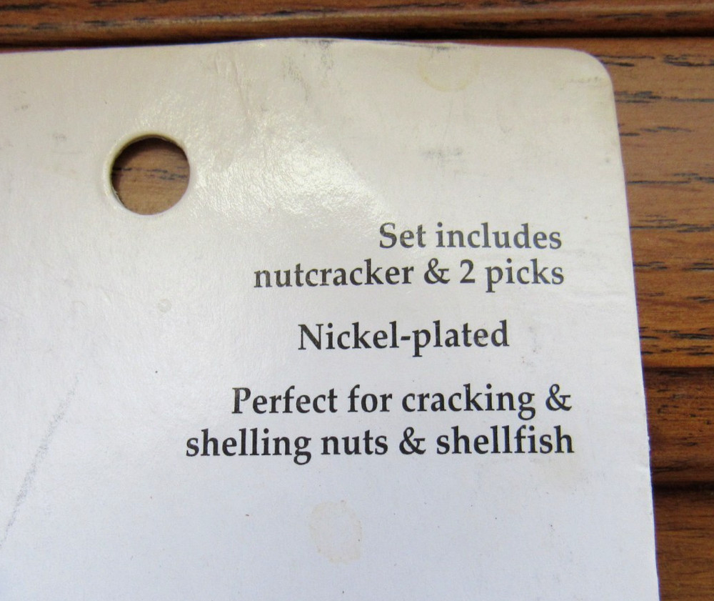 Heuck Original Nutcracker and 2 Picks