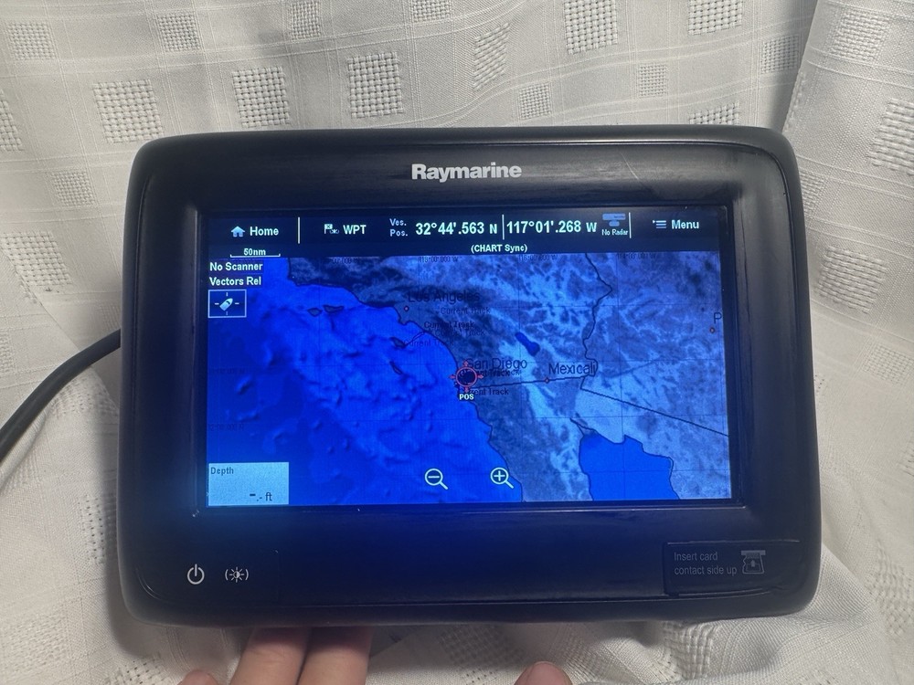Raymarine a78 7″ Touchscreen MFD Sonar Radar WiFi Chartplotter E70203 | 180 D...