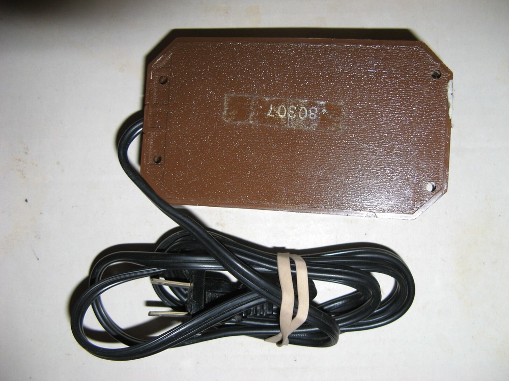 Bachmann Vintage HO 1963 – 1969 Transformer, Model 6607