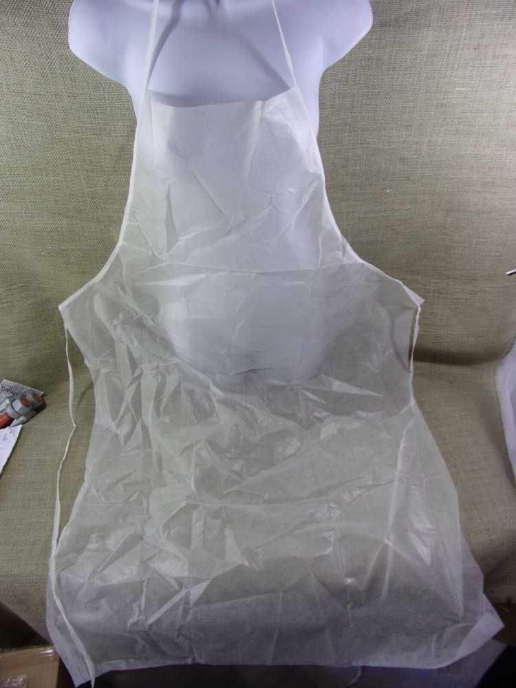 APRON - LAMINATED POLYPROPYLENE WHITE CASE OF 100 #AP-NWP1-WHITE