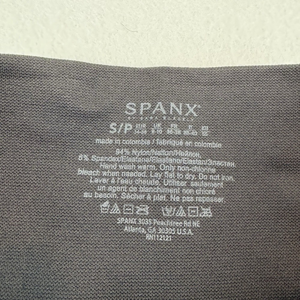 Spanx Seamless Side Zip Ankle Leggings Womens Small Black