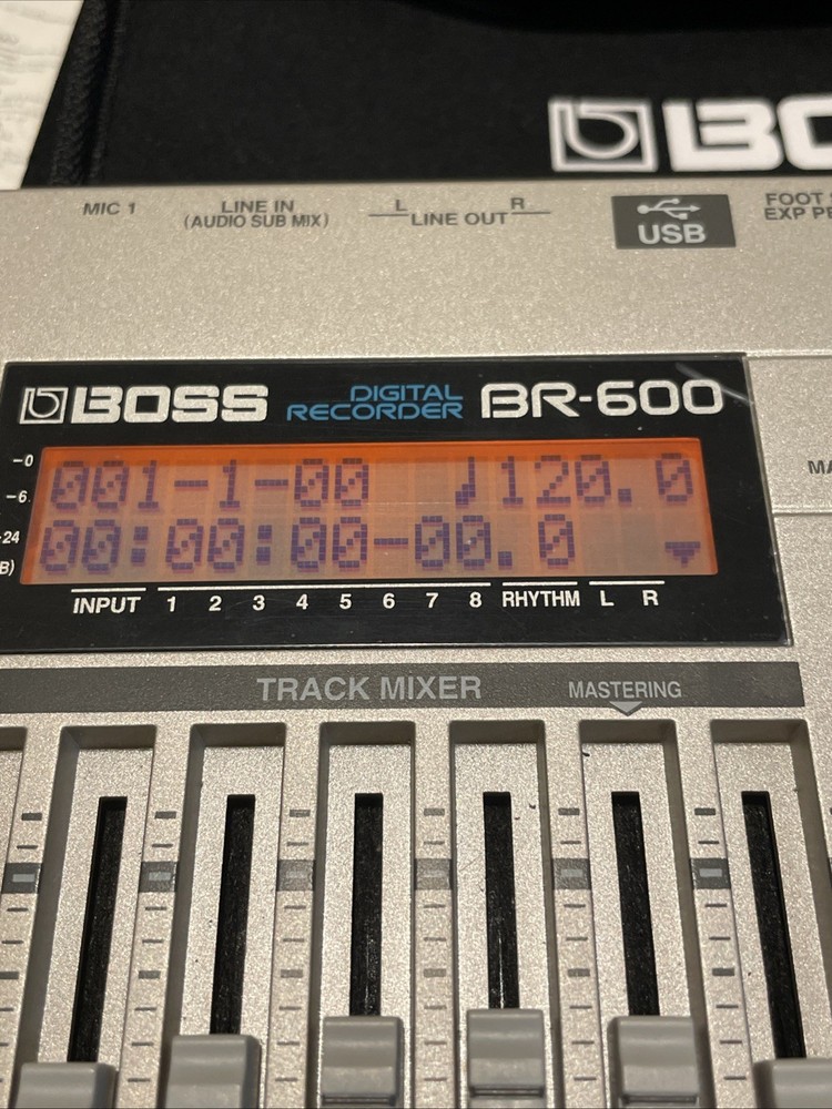 BOSS BR-600 Multi Track Digital Recorder 8 track