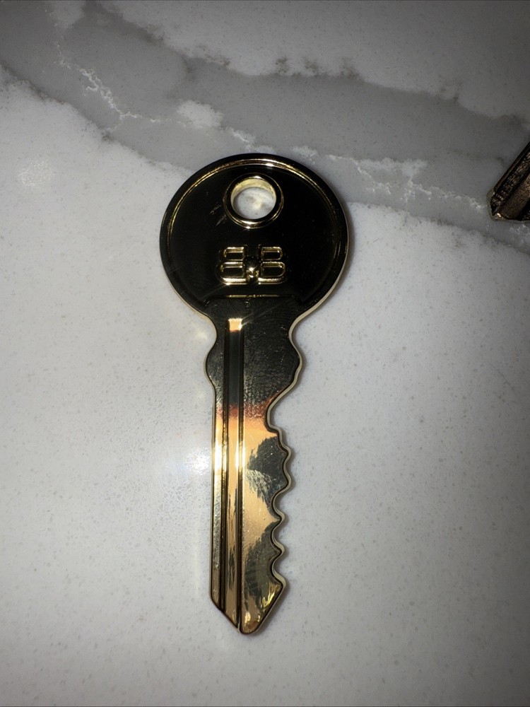 Balenciag Key Charm