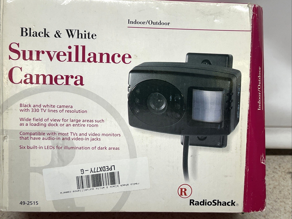 Radio Shack Black And White Wireless Surveillance System