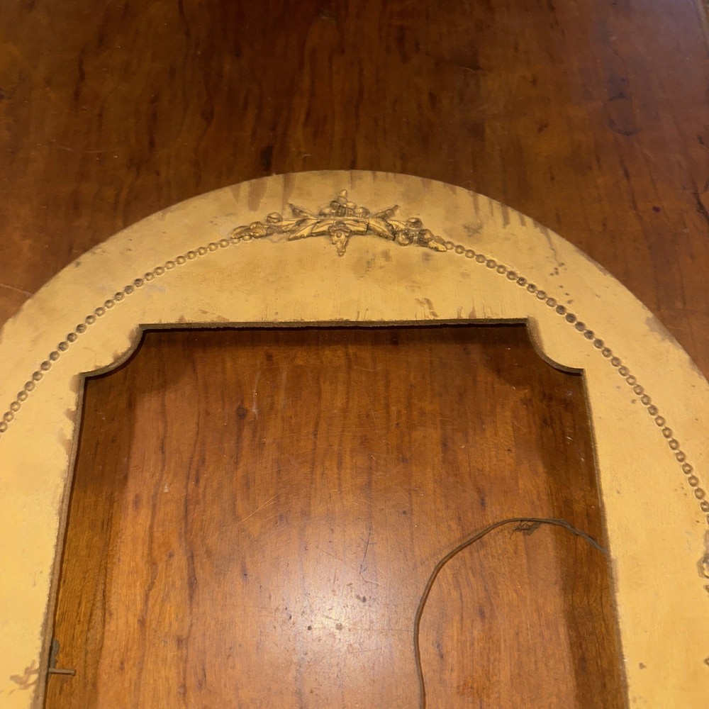 Antique Gold Wood Rectangular Picture Frame Oval Opening Old