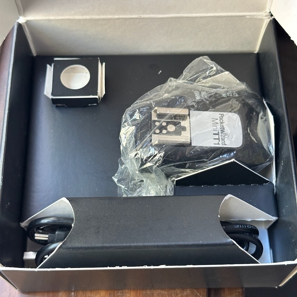PocketWizard Mini TT1 Transmitter For Canon Digital Cameras