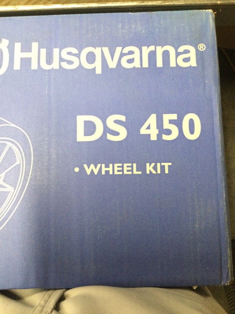 Husqvarna DS450 Wheel Kit