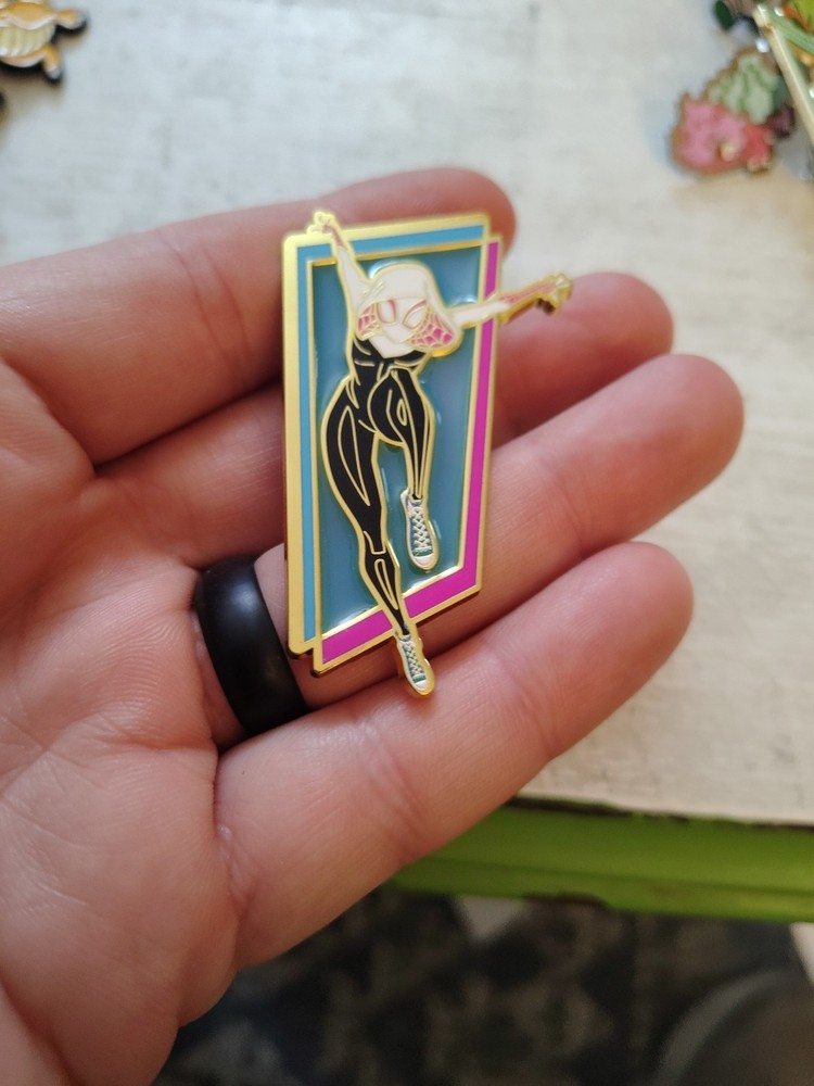 Spider Man - Spider Woman Pins