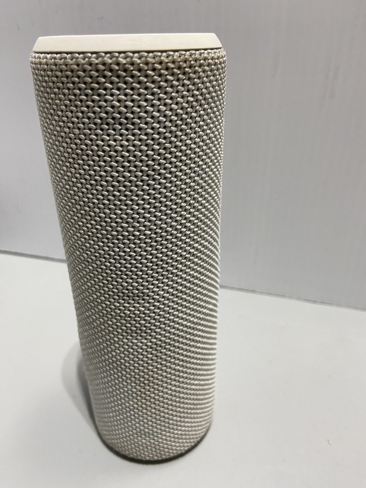 Logitech Ultimate Ears UE Boom Wireless Bluetooth Speakers S-00122 White