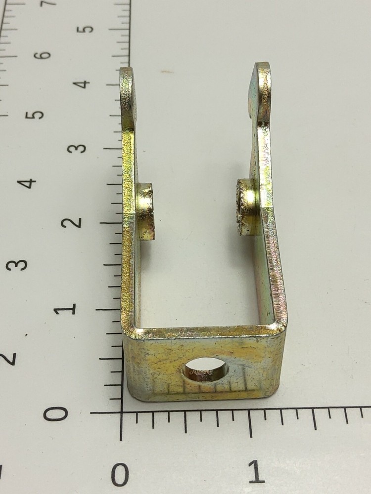 ALLEN BRADLEY E-2508 BRACKET (NOS)