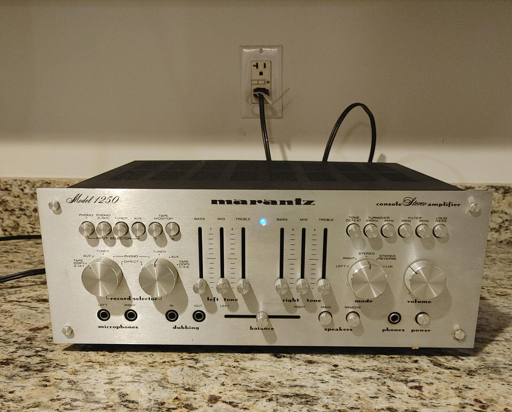 Marantz 1250 Integrated  Power Amplifier 125watts per channel